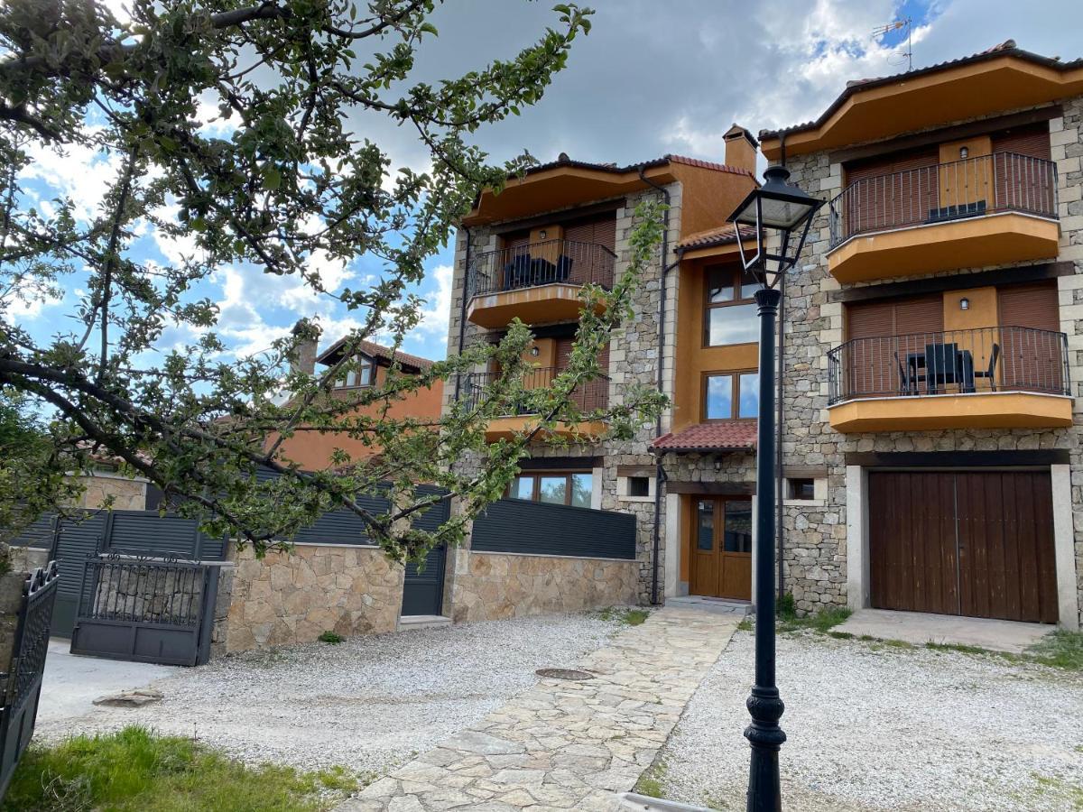 Apartamento Mirasierra Ii Y Iii Navarredonda